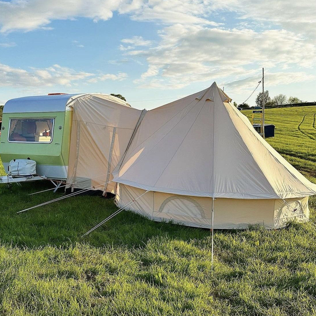 Connecting Canopy for Standard Height Vehicles